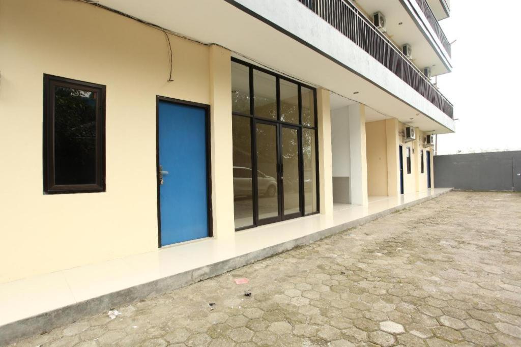 Richmond Guest House Cirebon Redpartner Eksteriør billede